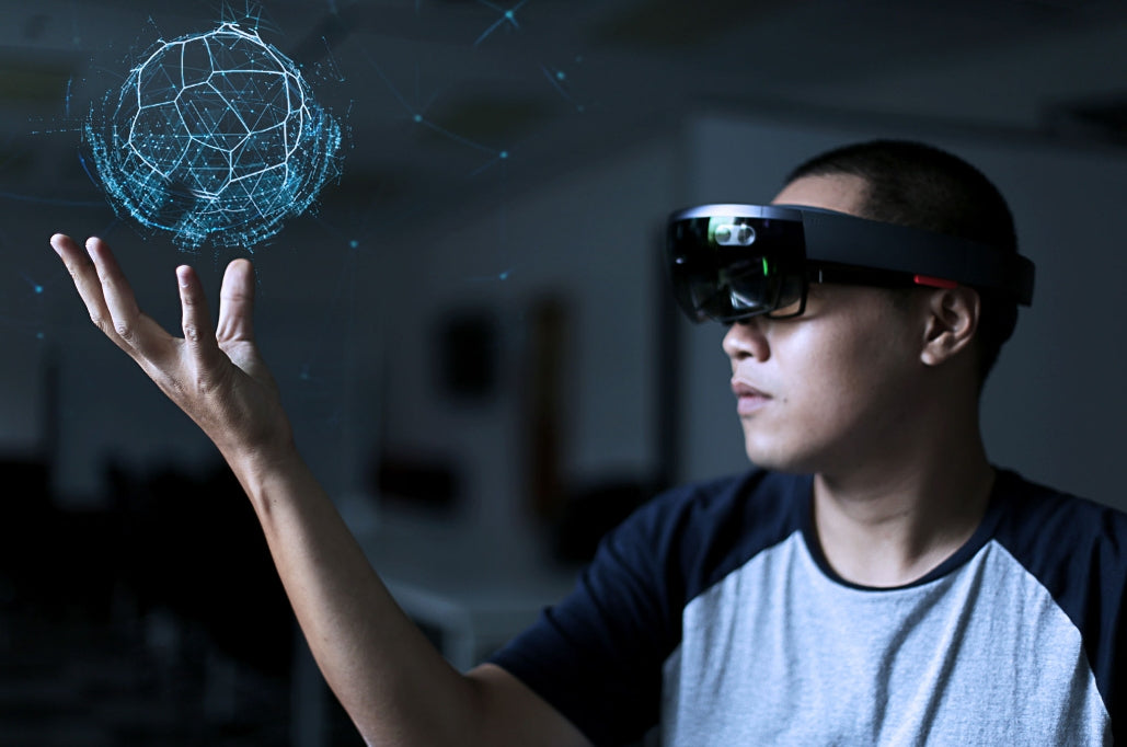 AR GLASSES: A VISIONARY LEAP INTO THE DIGITAL WORLD